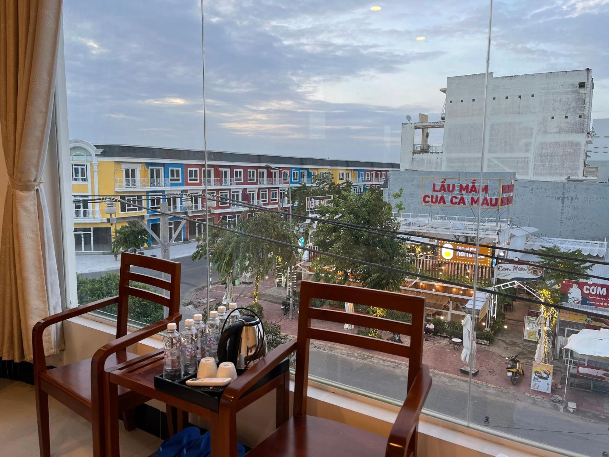 Khách sạn Vân Nhi Bac Lieu Exterior foto